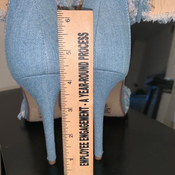 D shoe heel jean size 8.5 - Picture 7 of 7